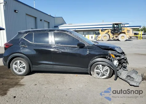 2021 Nissan Kicks S z USA, uszkodzony, nr VIN 3N1CP5BV7ML520450